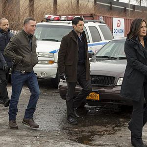 Foto La Ley Y El Orden: UVE