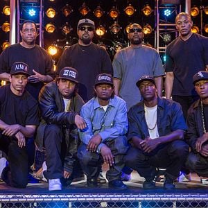 Foto Letras explícitas