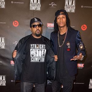 Foto Letras explícitas