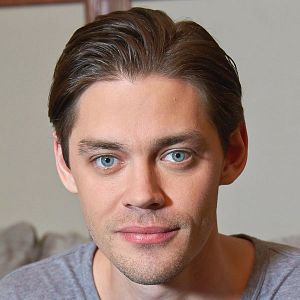 Foto Tom Payne (II)