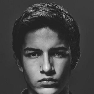 Foto Aramis Knight