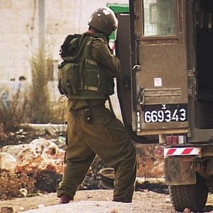 Foto NEY: Nosotros, Ellos y Yo