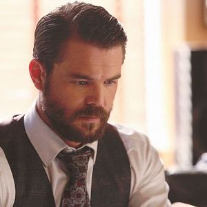 Foto Charlie Weber