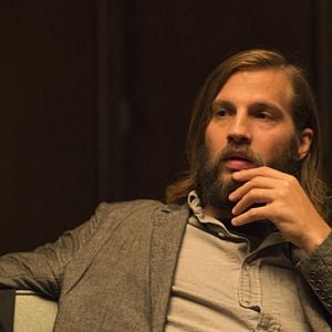 Foto Logan Marshall-Green