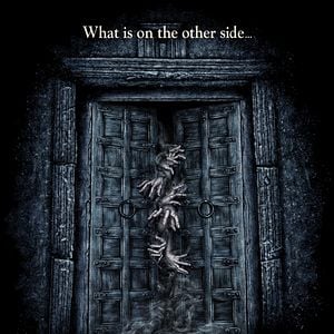 Foto Del otro lado de la puerta