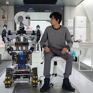 Foto Asa Butterfield