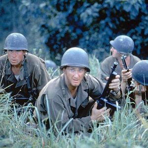 Foto La delgada línea roja