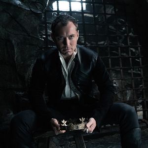 Foto Rey Arturo: La leyenda de la espada