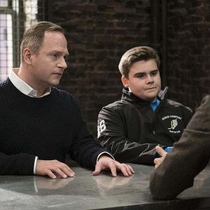 Foto La Ley Y El Orden: UVE