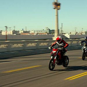 Foto CHIPS: Patrulla motorizada