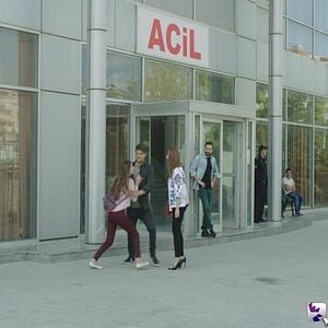 Foto La señora Fazilet y sus hijas