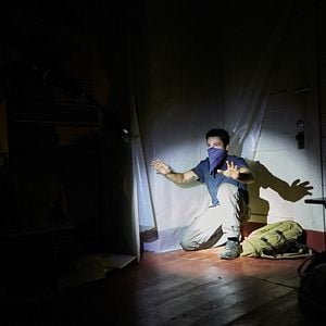 Foto Christopher Abbott