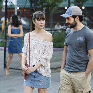 Foto Christopher Abbott