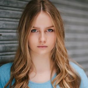 Foto Olivia DeJonge