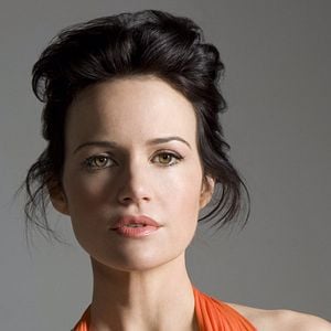 Foto Carla Gugino