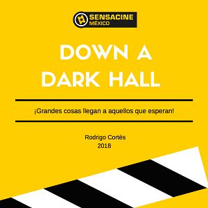 Foto Down a Dark Hall