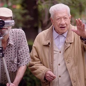 Foto Más sabe el diablo por viejo