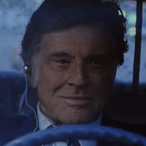 Foto Un caballero y su revólver