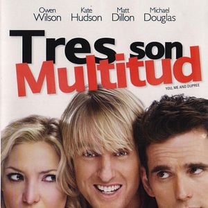 Foto Tres son multitud