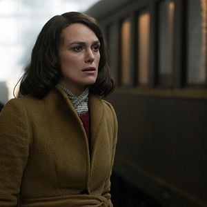 Foto Viviendo con el enemigo