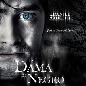 Foto La dama de negro