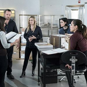 Foto Sullivan Stapleton