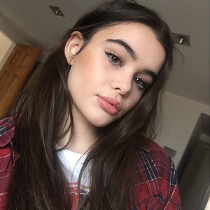 Foto Barbie Ferreira