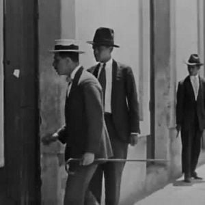 Foto El Automovil gris