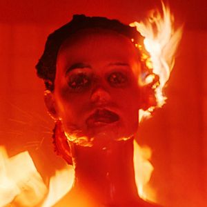 Foto In Fabric: Vistiendo la muerte