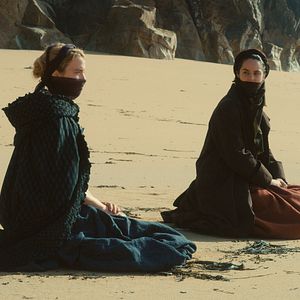 Foto Retrato de una mujer en llamas