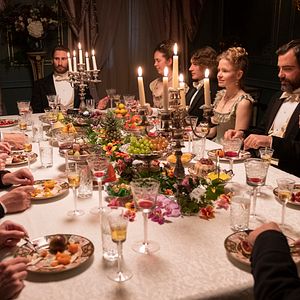 Foto Un juego de caballeros