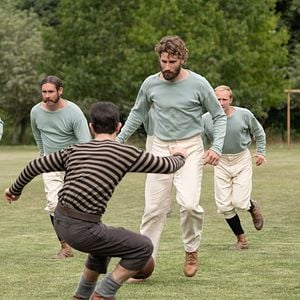 Foto Un juego de caballeros