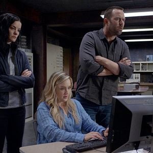 Foto Sullivan Stapleton