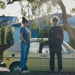 Foto Endings, Beginnings