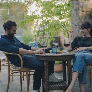 Foto Endings, Beginnings