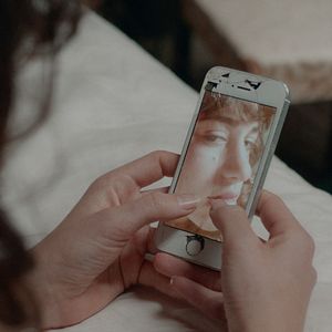 Foto All Eyes off Me