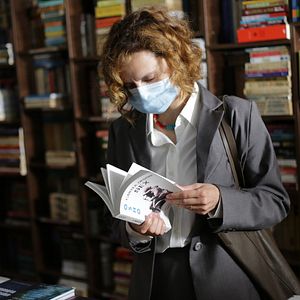 Foto Bad Luck Banging or Loony Porn