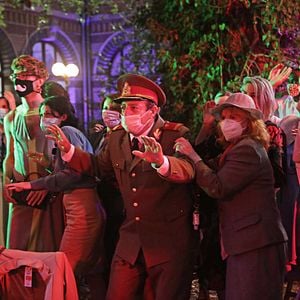 Foto Bad Luck Banging or Loony Porn