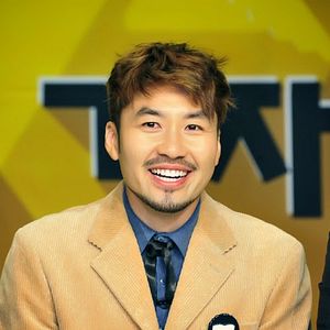 Foto Hong-Chul Ro