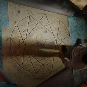 Foto Invocando Al Demonio