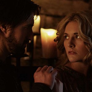 Foto The Crown and the Dragon