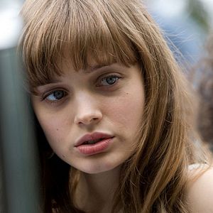 Foto Bella Heathcote