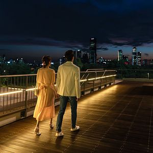 Foto Amarrados al amor