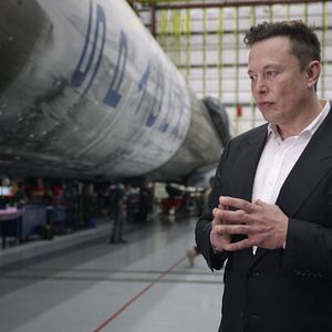 Foto Return To Space