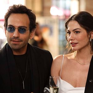 Foto Juego de Amor y Mentiras