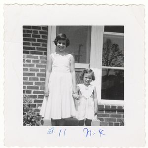 Foto All The Beauty And The Bloodshed