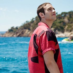 Foto A Través Del Mar