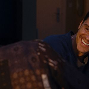 Foto Todos somos extraños