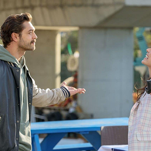 Foto Yıldızlar Bana Uzak