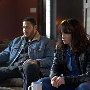 Foto La mujer en la pared